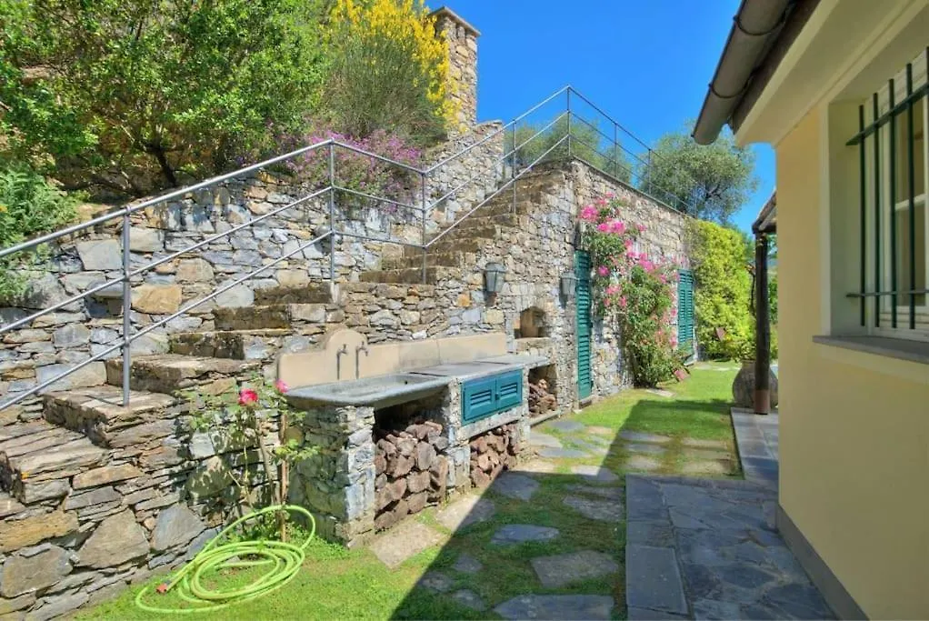 Villa Costa Dei Gelsomini - Sea View, Private Pool Rapallo